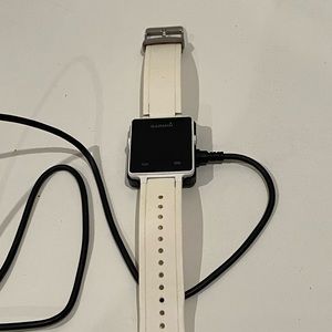 ⭐️2/$30 Garmin Vivoactive Watch